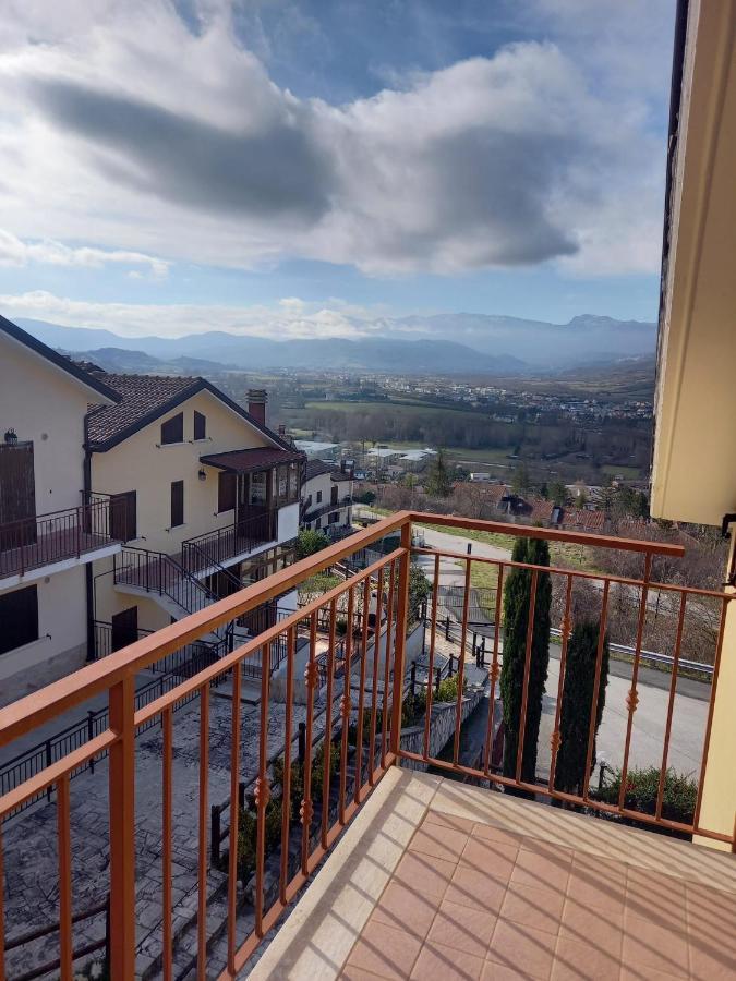 Il Nido Apartment Castel Di Sangro Bagian luar foto