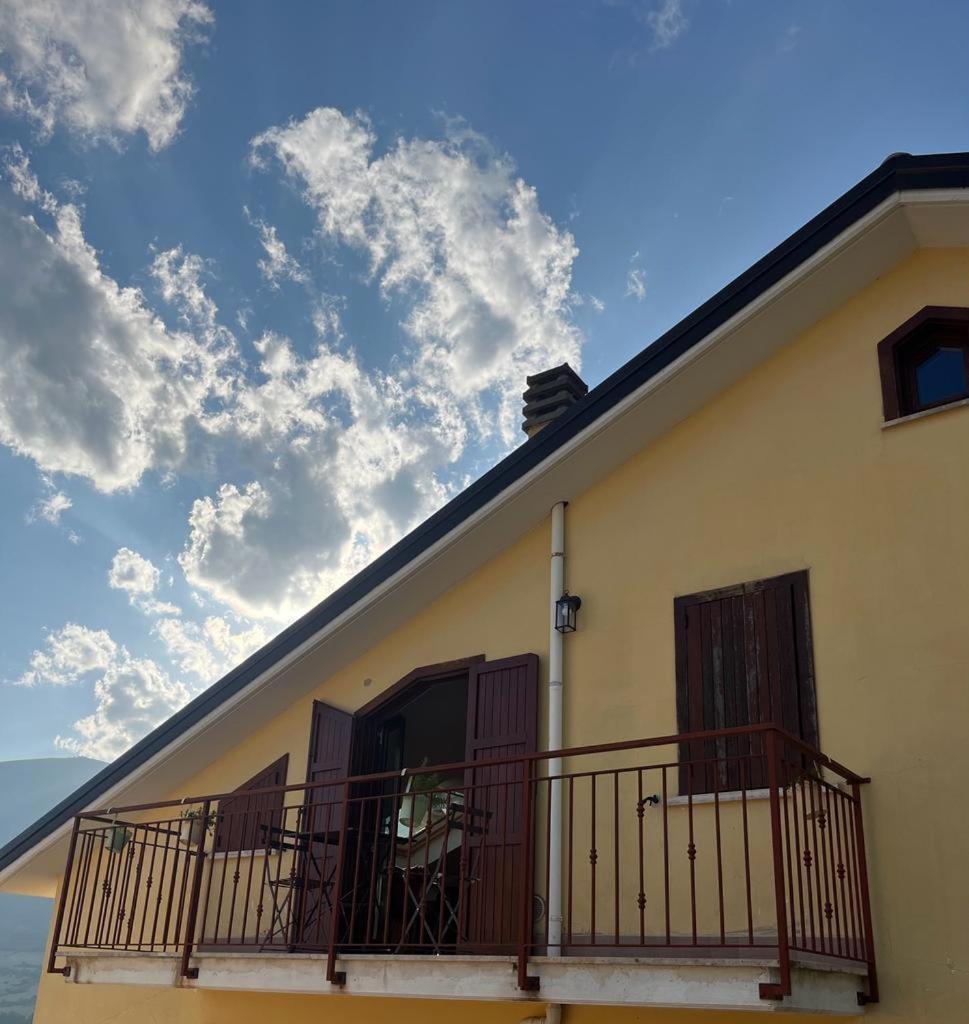 Il Nido Apartment Castel Di Sangro Bagian luar foto